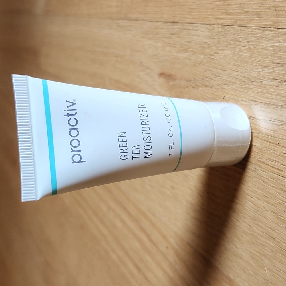 UNOPENED Proactiv Green Tea Moisturizer
